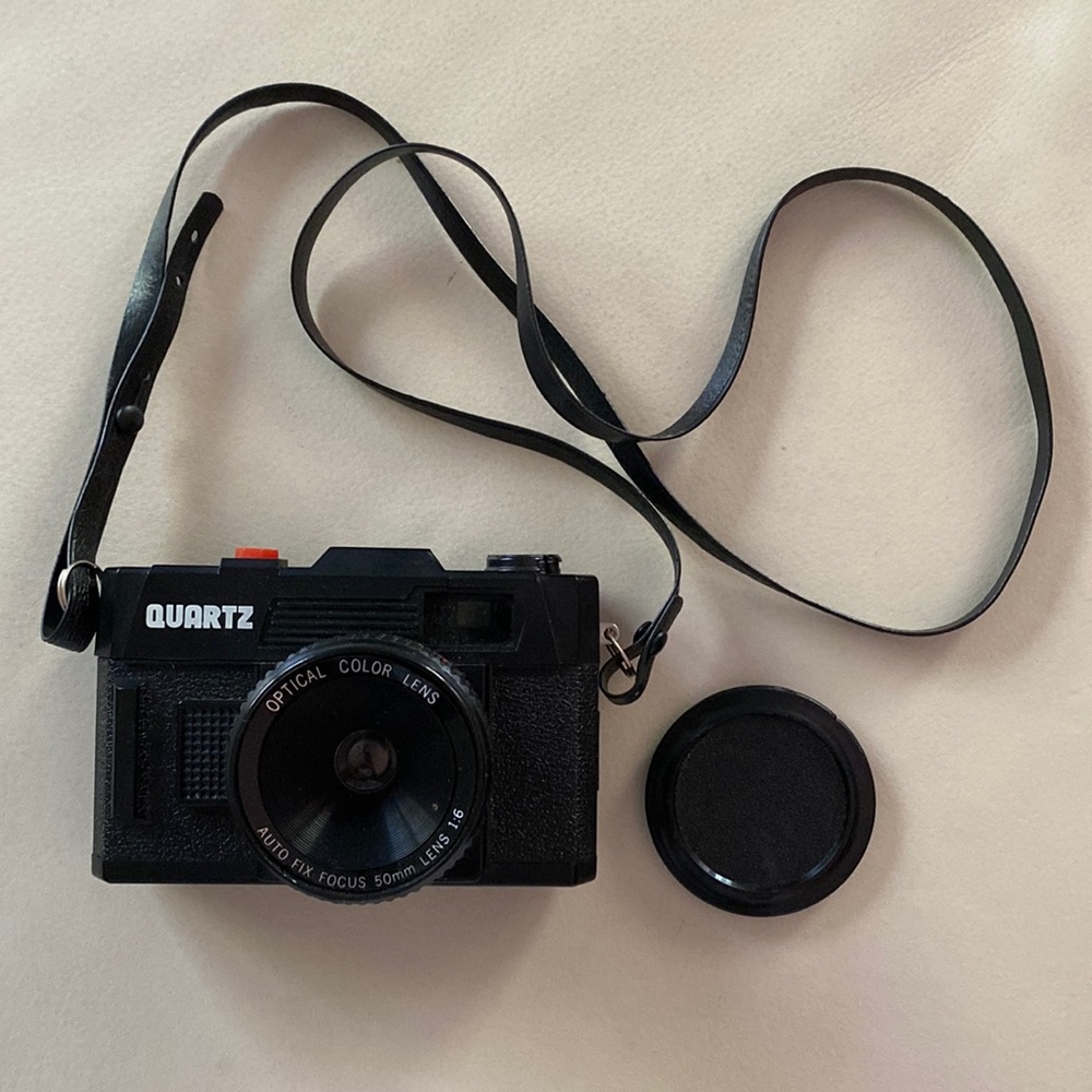 Vintage Quartz Camera